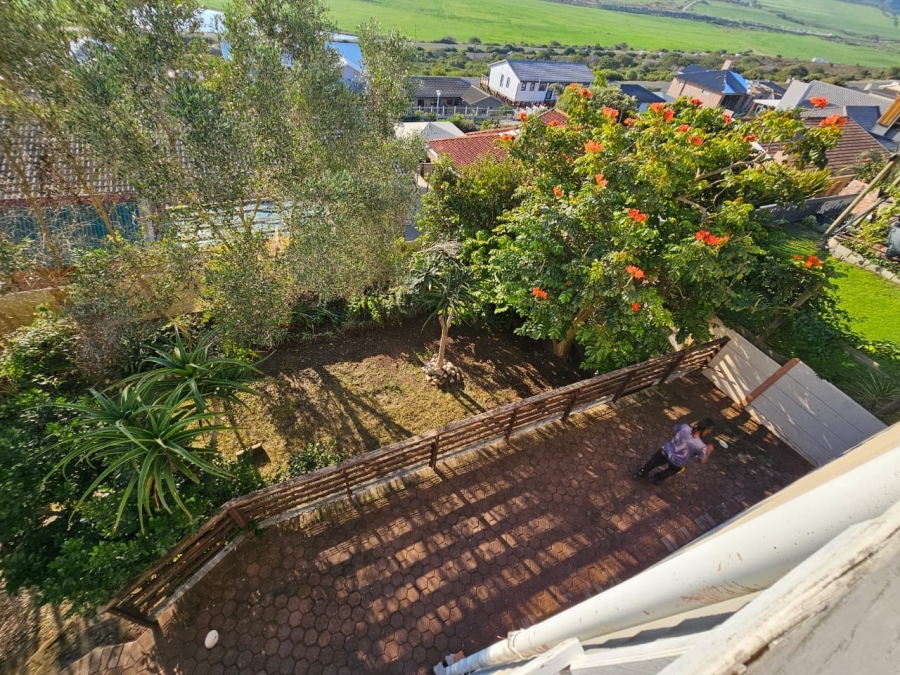 3 Bedroom Property for Sale in Reebok Western Cape
